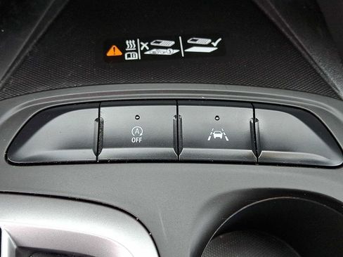 Certified 2024 Buick Envista Preferred w/ Convenience I Package image 23