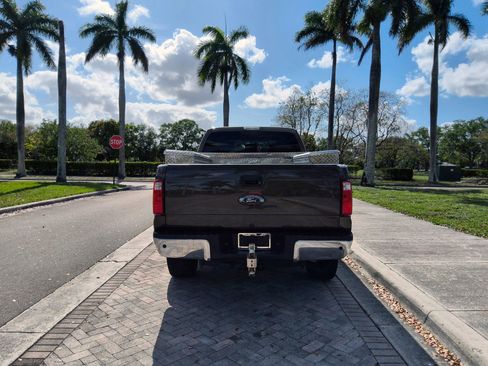 Used 2015 Ford F250 XLT w/ XLT Premium Package image 14