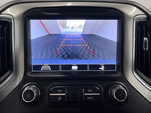 Used 2020 Chevrolet Silverado 1500 LT w/ All-Star Edition image 23