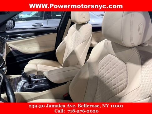 Used 2022 BMW 540i w/ M Sport Package image 20