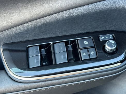 New 2026 Toyota Crown Nightshade image 14