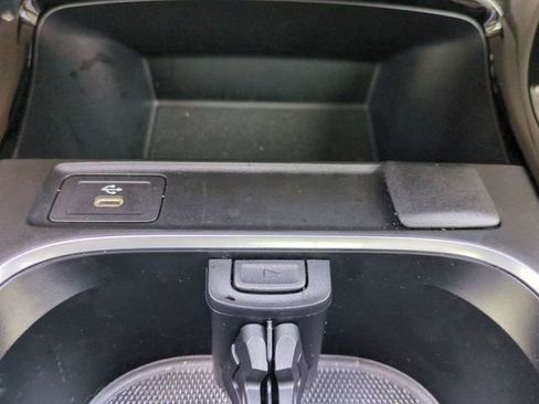 Used 2025 Mercedes-Benz CLA 250 image 25