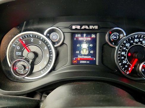 Used 2021 RAM 1500 Big Horn image 13