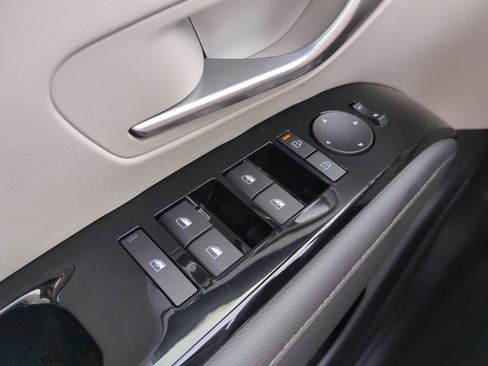 New 2026 Hyundai Tucson Limited image 32