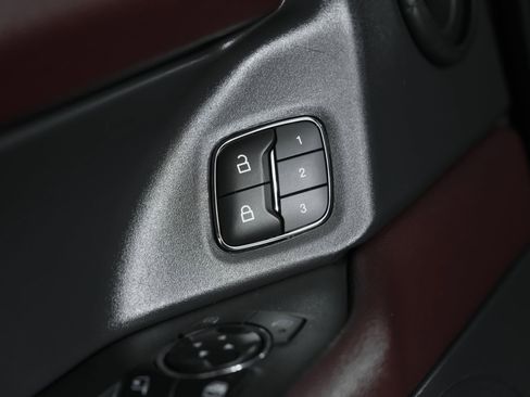 Used 2024 Ford Expedition Limited image 38