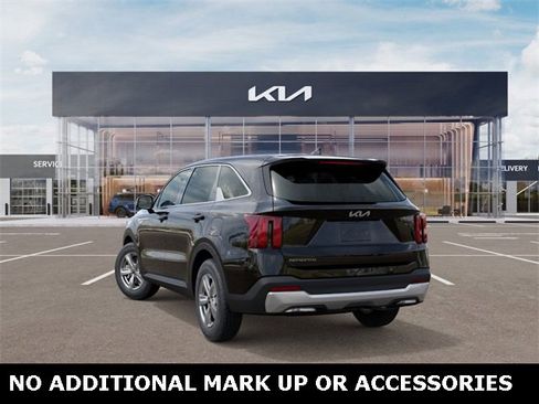 New 2026 Kia Sorento LX image 4