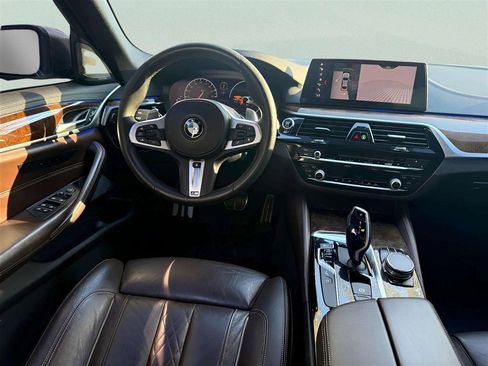 Used 2019 BMW M550i xDrive AWD/4WD image 15