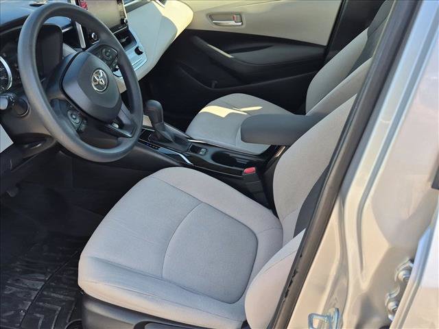 Used 2021 Toyota Corolla LE FWD image 14