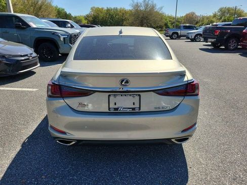 Used 2023 Lexus ES 350 Ultra Luxury w/ Accessory Package (Z1) image 11