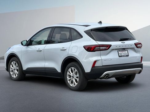 Used 2025 Ford Escape Active image 7