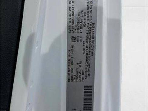 New 2025 Jeep Wrangler Rubicon w/ Technology Group image 18