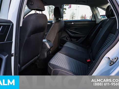 Used 2024 Volkswagen Jetta S image 18