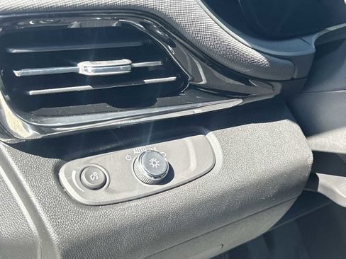 New 2026 Buick Envista Sport Touring w/ Convenience I Package FWD image 17