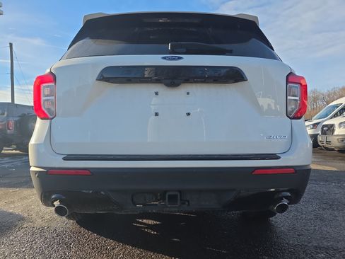 Certified 2022 Ford Explorer ST-Line w/ Class IV Trailer Tow Package image 16