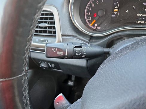 Used 2014 Jeep Grand Cherokee Limited w/ Trailer Tow Group IV image 18