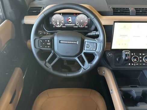 Used 2026 Land Rover Defender 110 S AWD/4WD image 13