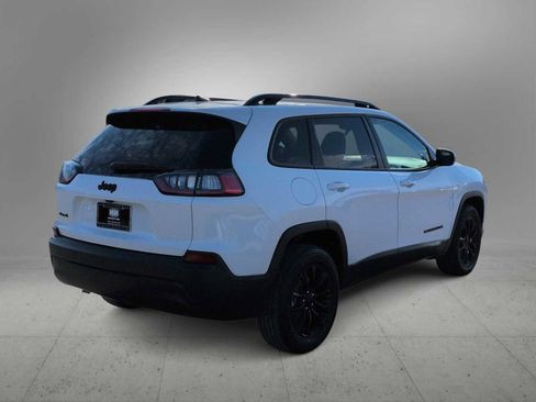 Used 2023 Jeep Cherokee Altitude Lux image 8