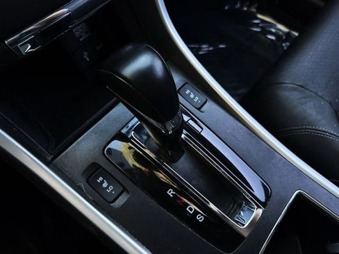 Used 2014 Honda Accord EX-L image 24