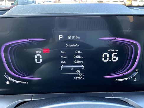 Certified 2025 Kia Telluride S FWD image 26