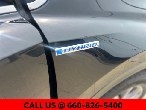 Used 2022 Honda CR-V Touring image 7