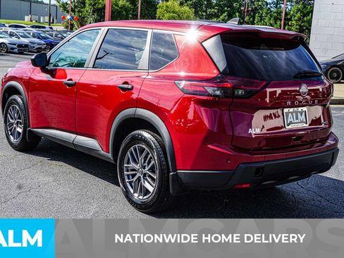 Used 2024 Nissan Rogue S AWD/4WD image 5
