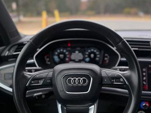 Used 2022 Audi Q3 2.0T Premium w/ Convenience Package image 20