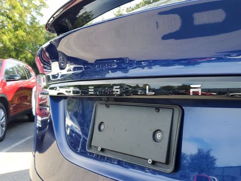 Used 2023 Tesla Model X AWD/4WD image 6