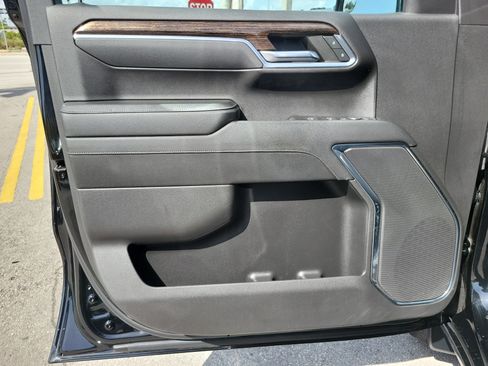 Used 2023 GMC Sierra 1500 Elevation RWD image 22
