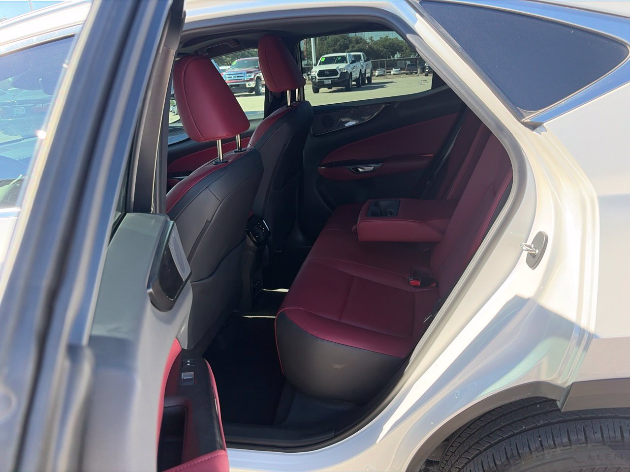 Used 2025 Lexus NX 250 FWD w/ Accessory Package (2T) image 13