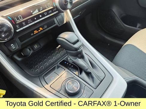 Certified 2025 Toyota RAV4 LE AWD/4WD image 24