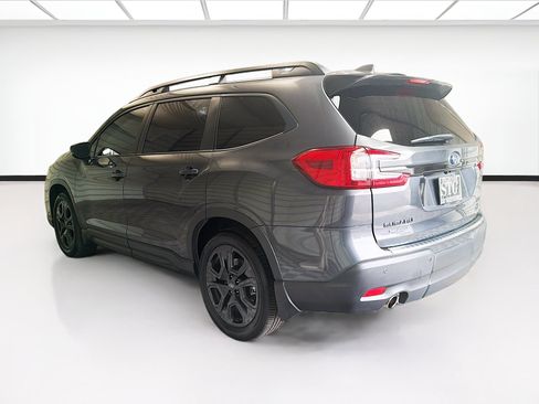 Used 2025 Subaru Ascent Onyx Edition w/ Onyx Package AWD/4WD image 6