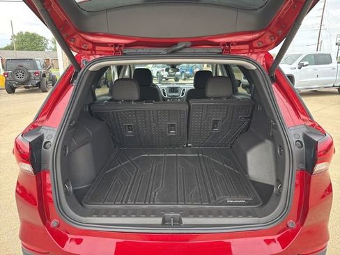 Used 2024 Chevrolet Equinox LT w/ LPO, Floor Liner Package FWD image 22