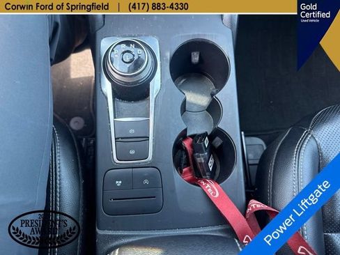Used 2022 Ford Escape SEL FWD image 16