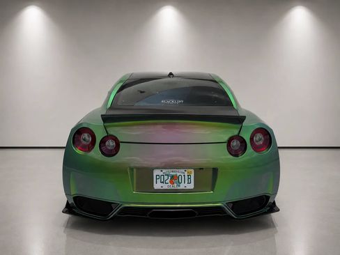 Used 2014 Nissan GT-R Black Edition AWD/4WD image 6