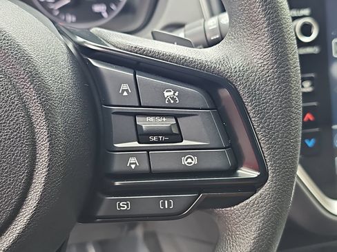 Certified 2024 Subaru Crosstrek 2.0i Premium AWD/4WD image 17