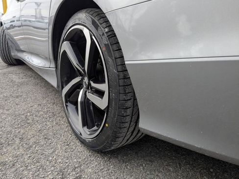 Used 2019 Honda Accord Sport image 38