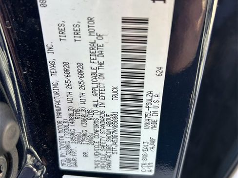 Used 2022 Toyota Tundra Limited image 10