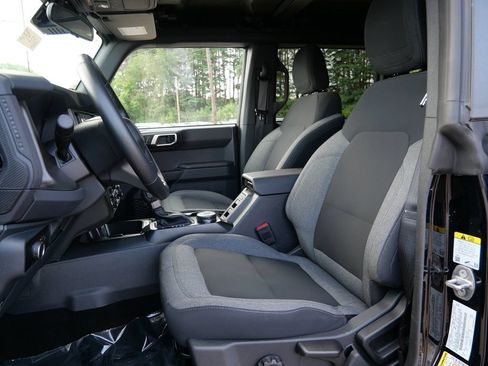 Certified 2025 Ford Bronco Big Bend AWD/4WD image 18