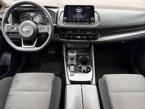 Used 2022 Nissan Rogue SV image 13