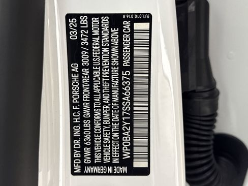 Used 2025 Porsche Taycan 4 Cross Turismo image 21