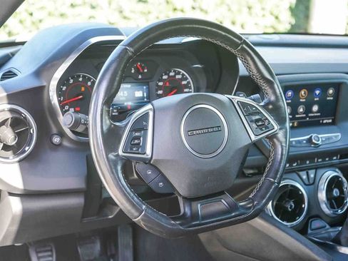 Used 2020 Chevrolet Camaro LT RWD image 10