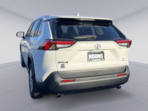 New 2025 Toyota RAV4 LE image 2