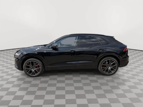 Used 2023 Audi Q8 Premium Plus w/ Premium Plus Package AWD/4WD image 4