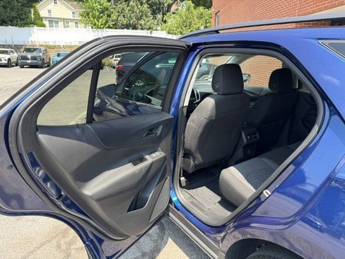 Certified 2022 Chevrolet Equinox LT image 28