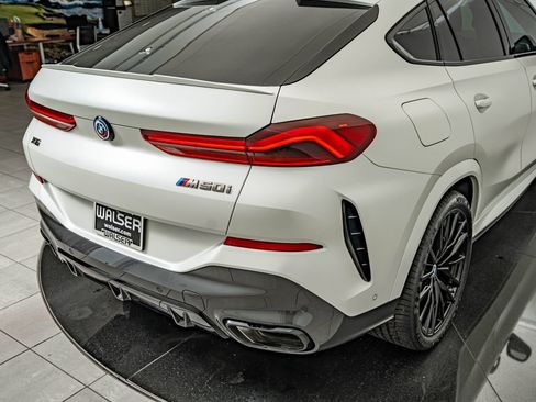 Used 2023 BMW X6 M50i AWD/4WD image 16