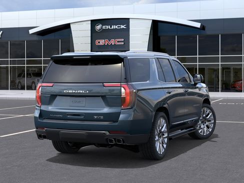 New 2026 GMC Yukon Denali Ultimate AWD/4WD image 4