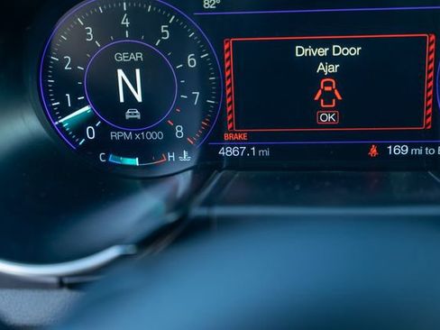 Used 2020 Ford Mustang Bullitt image 25