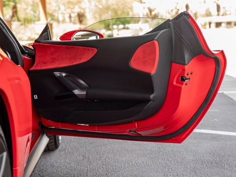 Used 2022 Ferrari SF90 Stradale AWD/4WD image 24