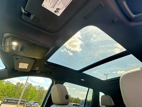 New 2026 GMC Acadia Elevation w/ Black Edition FWD image 11