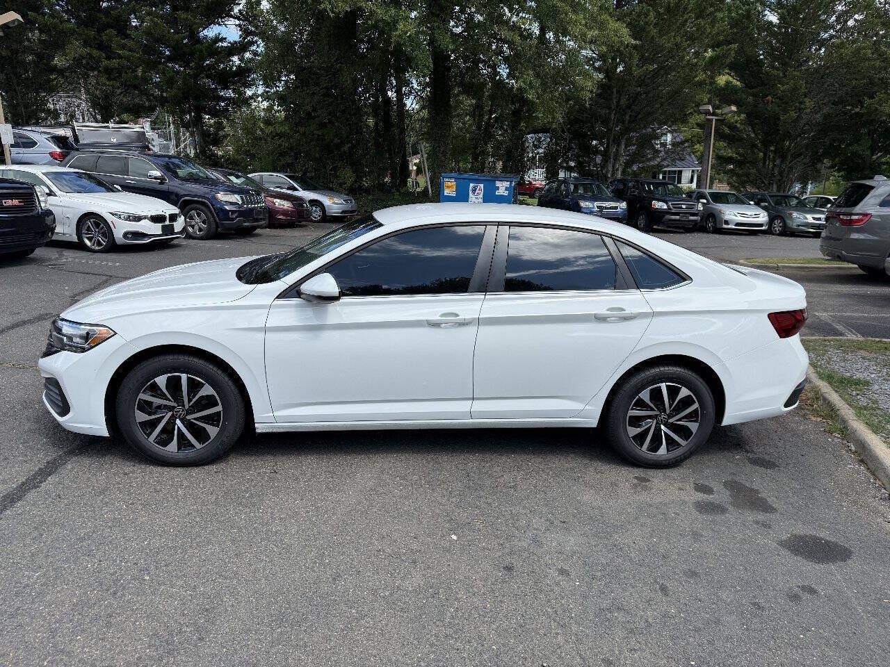 Used 2024 Volkswagen Jetta S FWD image 6